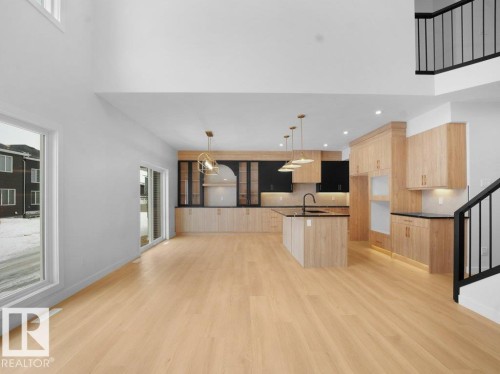 3324 Chickadee Dr, Edmonton, AB - Indoor Photo Showing Kitchen