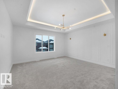 3324 Chickadee Dr, Edmonton, AB - Indoor