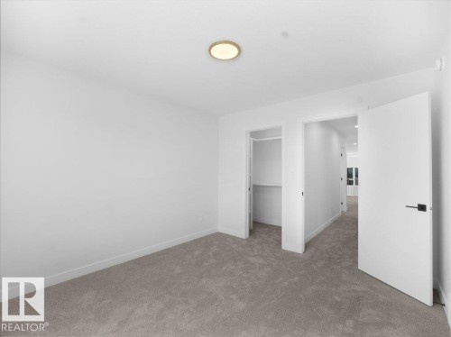 3324 Chickadee Dr, Edmonton, AB - Indoor Photo Showing Other Room