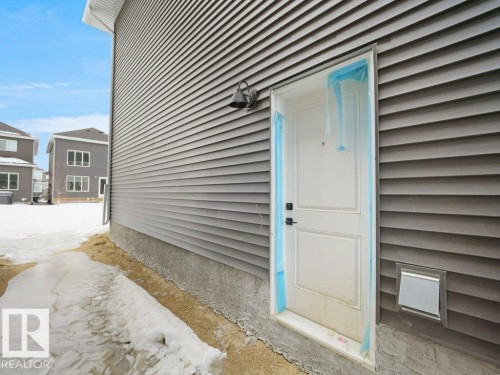 3324 Chickadee Dr, Edmonton, AB - Outdoor With Exterior