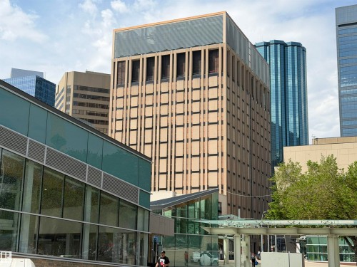 401 10009 102 Avenue, Edmonton, AB - Outdoor