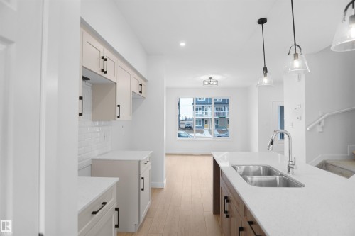 1210 Keswick Drive, Edmonton, AB - Indoor Photo Showing Kitchen With Double Sink