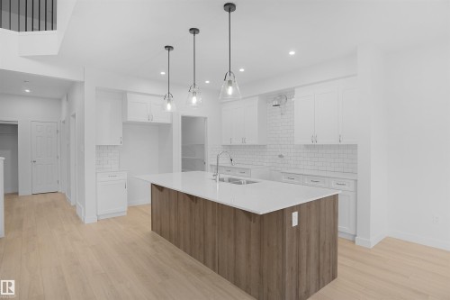 7227 182 Avenue, Edmonton, AB - Indoor Photo Showing Kitchen With Upgraded Kitchen