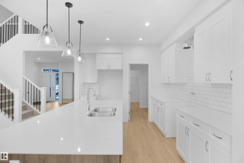 7227 182 Avenue, Edmonton, AB - Indoor Photo Showing Kitchen With Double Sink With Upgraded Kitchen
