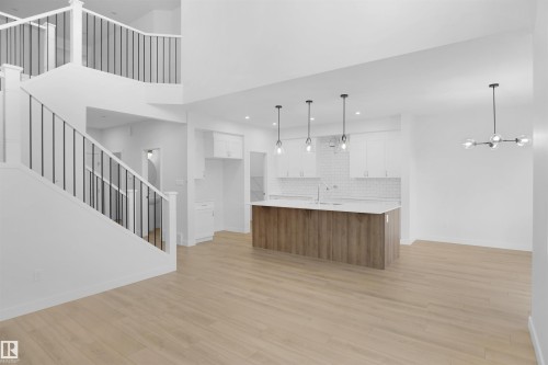 7227 182 Avenue, Edmonton, AB - Indoor Photo Showing Other Room