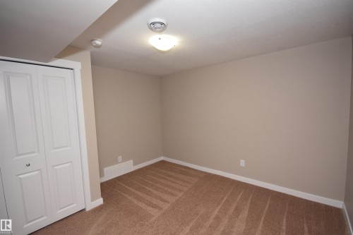 13527 70 Street, Edmonton, AB - Indoor Photo Showing Other Room