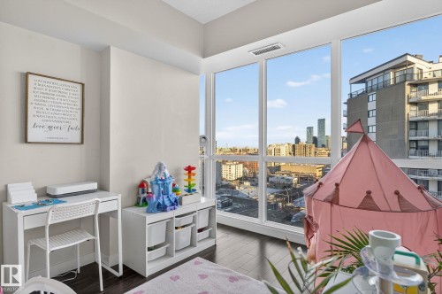 1404 10046 117 Street, Edmonton, AB - Indoor