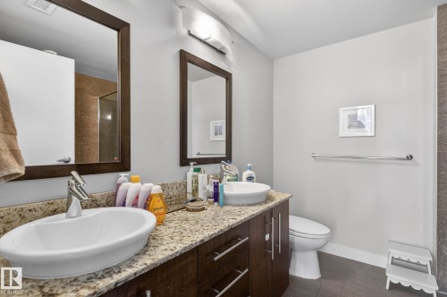 1404 10046 117 Street, Edmonton, AB - Indoor Photo Showing Bathroom