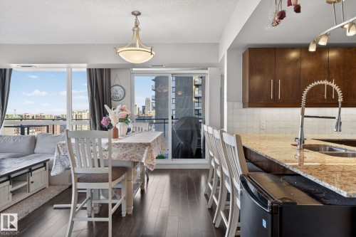 1404 10046 117 Street, Edmonton, AB - Indoor