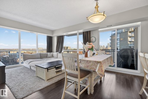 1404 10046 117 Street, Edmonton, AB - Indoor