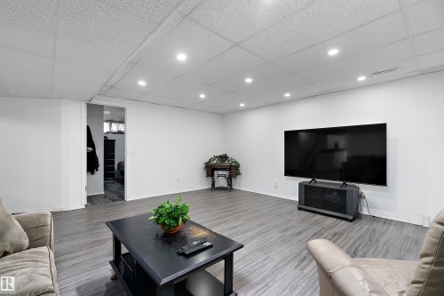 3706 131A Avenue, Edmonton, AB - Indoor