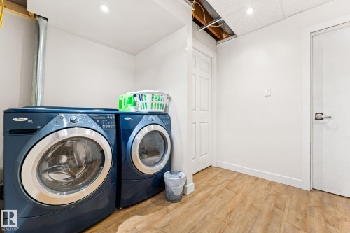 11712 48 Avenue, Edmonton, AB - Indoor Photo Showing Laundry Room