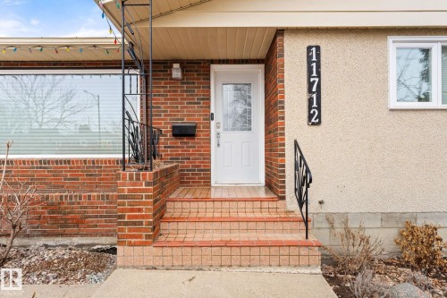 11712 48 Avenue, Edmonton, AB - Outdoor With Exterior