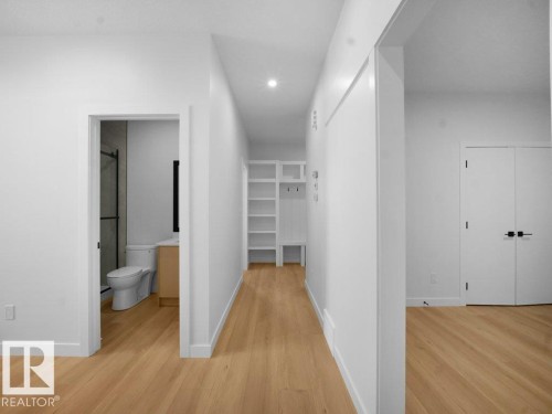 3328 Chickadee Drive, Edmonton, AB - Indoor Photo Showing Other Room