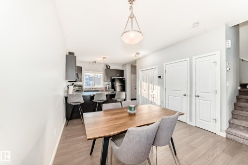 425 Simpkins Link, Leduc, AB - Indoor Photo Showing Dining Room