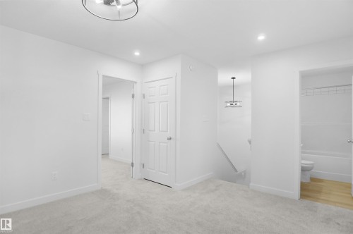 8715 183 Avenue, Edmonton, AB - Indoor Photo Showing Other Room