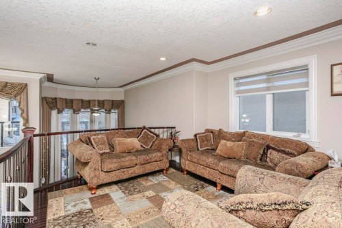 1520 67 Street, Edmonton, AB - Indoor Photo Showing Living Room