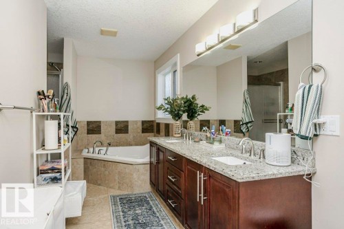 1520 67 Street, Edmonton, AB - Indoor Photo Showing Bathroom