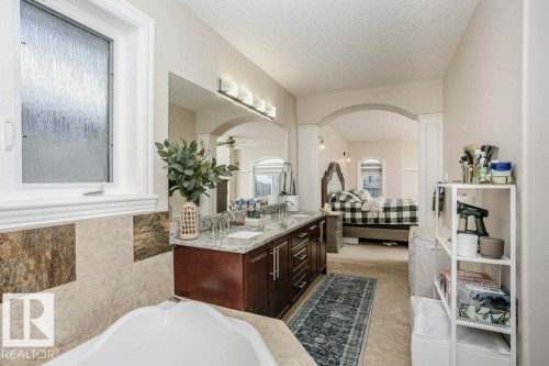 1520 67 Street, Edmonton, AB - Indoor Photo Showing Bathroom