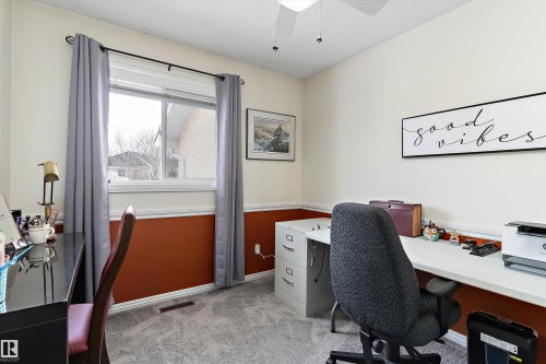 26 2419 133 Avenue, Edmonton, AB - Indoor Photo Showing Office