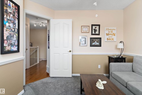 26 2419 133 Avenue, Edmonton, AB - Indoor