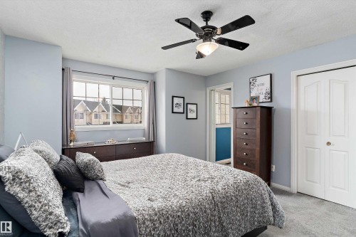 26 2419 133 Avenue, Edmonton, AB - Indoor Photo Showing Bedroom