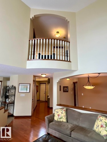 11716 11A Avenue, Edmonton, AB - Indoor Photo Showing Living Room