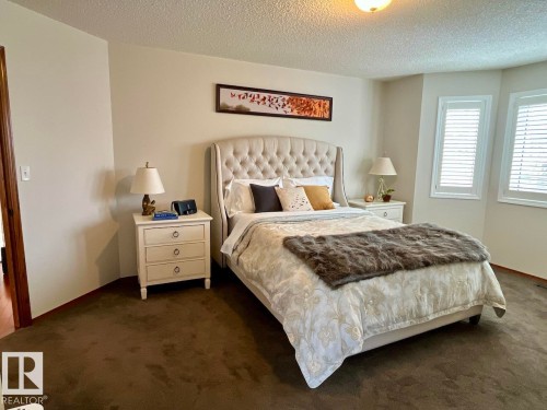 11716 11A Avenue, Edmonton, AB - Indoor Photo Showing Bedroom