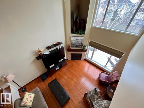 11716 11A Avenue, Edmonton, AB - Indoor