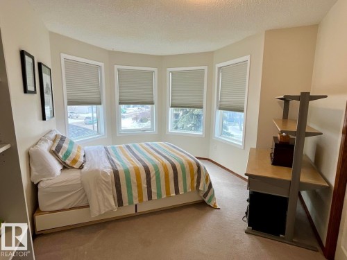 11716 11A Avenue, Edmonton, AB - Indoor Photo Showing Bedroom