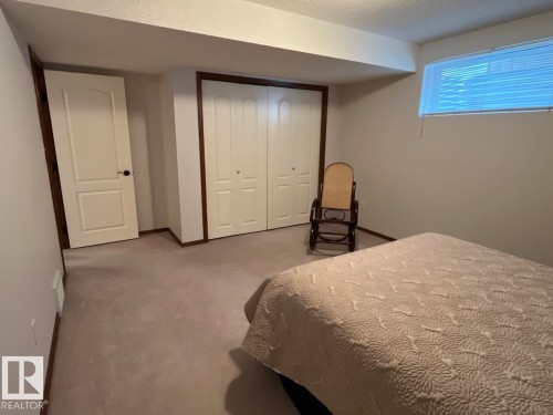 11716 11A Avenue, Edmonton, AB - Indoor Photo Showing Bedroom