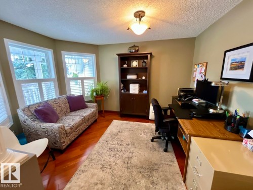 11716 11A Avenue, Edmonton, AB - Indoor