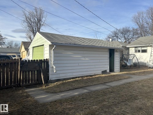 9128 83 Street, Edmonton, AB - Outdoor