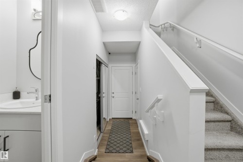 36 1530 Tamarack Boulevard, Edmonton, AB - Indoor