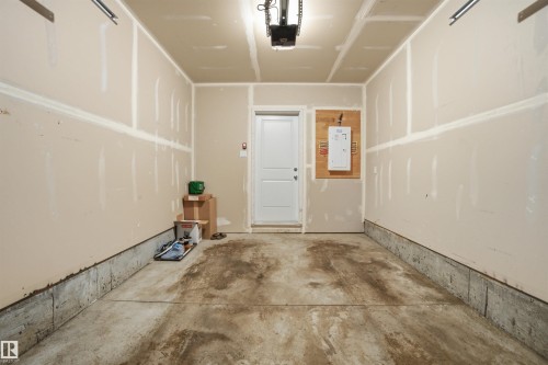 36 1530 Tamarack Boulevard, Edmonton, AB - Indoor