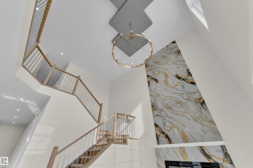 12619 44 Street, Edmonton, AB - Indoor Photo Showing Other Room