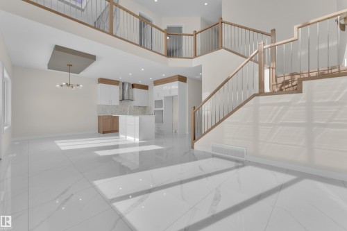 12619 44 Street, Edmonton, AB - Indoor Photo Showing Other Room