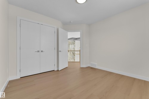 12619 44 Street, Edmonton, AB - Indoor Photo Showing Other Room