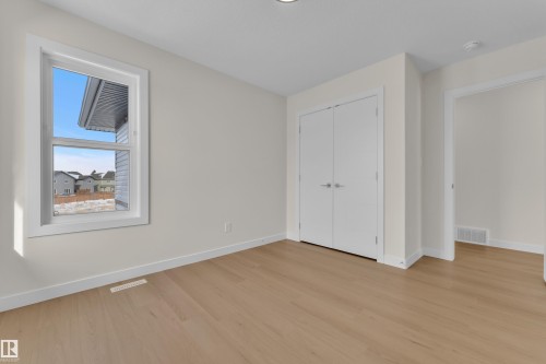 12619 44 Street, Edmonton, AB - Indoor Photo Showing Other Room