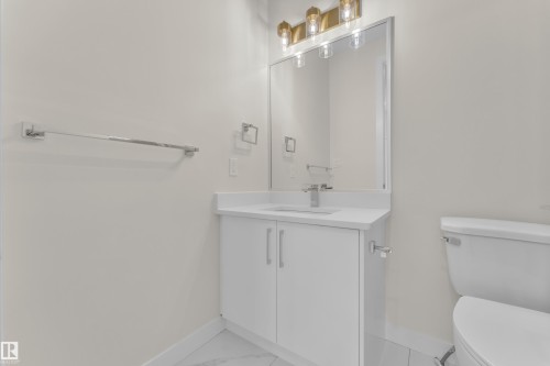 12619 44 Street, Edmonton, AB - Indoor Photo Showing Bathroom