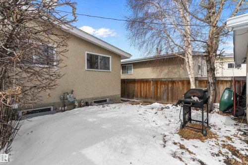 12721 90 Street, Edmonton, AB - Outdoor