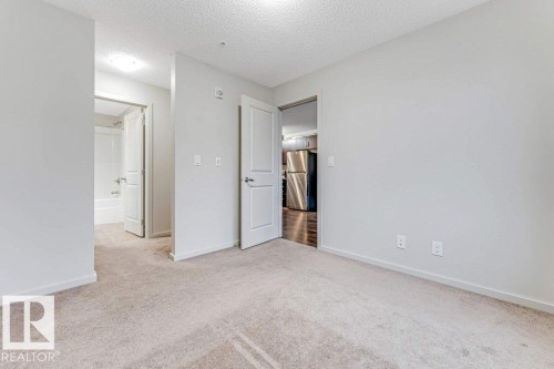 221 5515 7 Avenue Sw, Edmonton, AB - Indoor Photo Showing Other Room