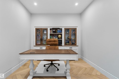 20320 29 Avenue Nw, Edmonton, AB - Indoor Photo Showing Office