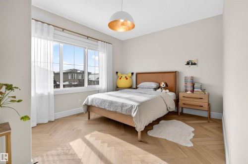 20320 29 Avenue Nw, Edmonton, AB - Indoor Photo Showing Bedroom