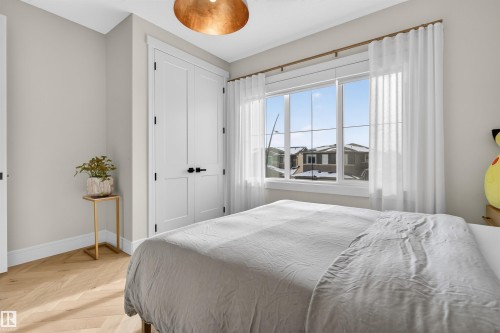 20320 29 Avenue Nw, Edmonton, AB - Indoor Photo Showing Bedroom