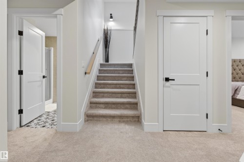 20320 29 Avenue Nw, Edmonton, AB - Indoor Photo Showing Other Room