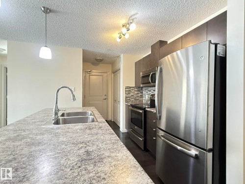 119 344 Windermere Road, Edmonton, AB - Indoor Photo Showing Kitchen With Double Sink