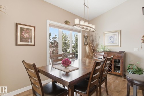 16 3090 Cameron Heights Way, Edmonton, AB - Indoor Photo Showing Dining Room