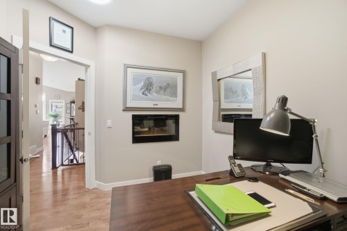 16 3090 Cameron Heights Way, Edmonton, AB - Indoor