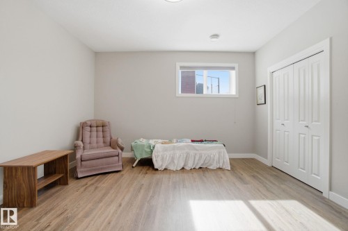 16 3090 Cameron Heights Way, Edmonton, AB - Indoor Photo Showing Other Room